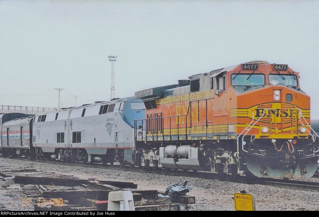 BNSF 4477 East